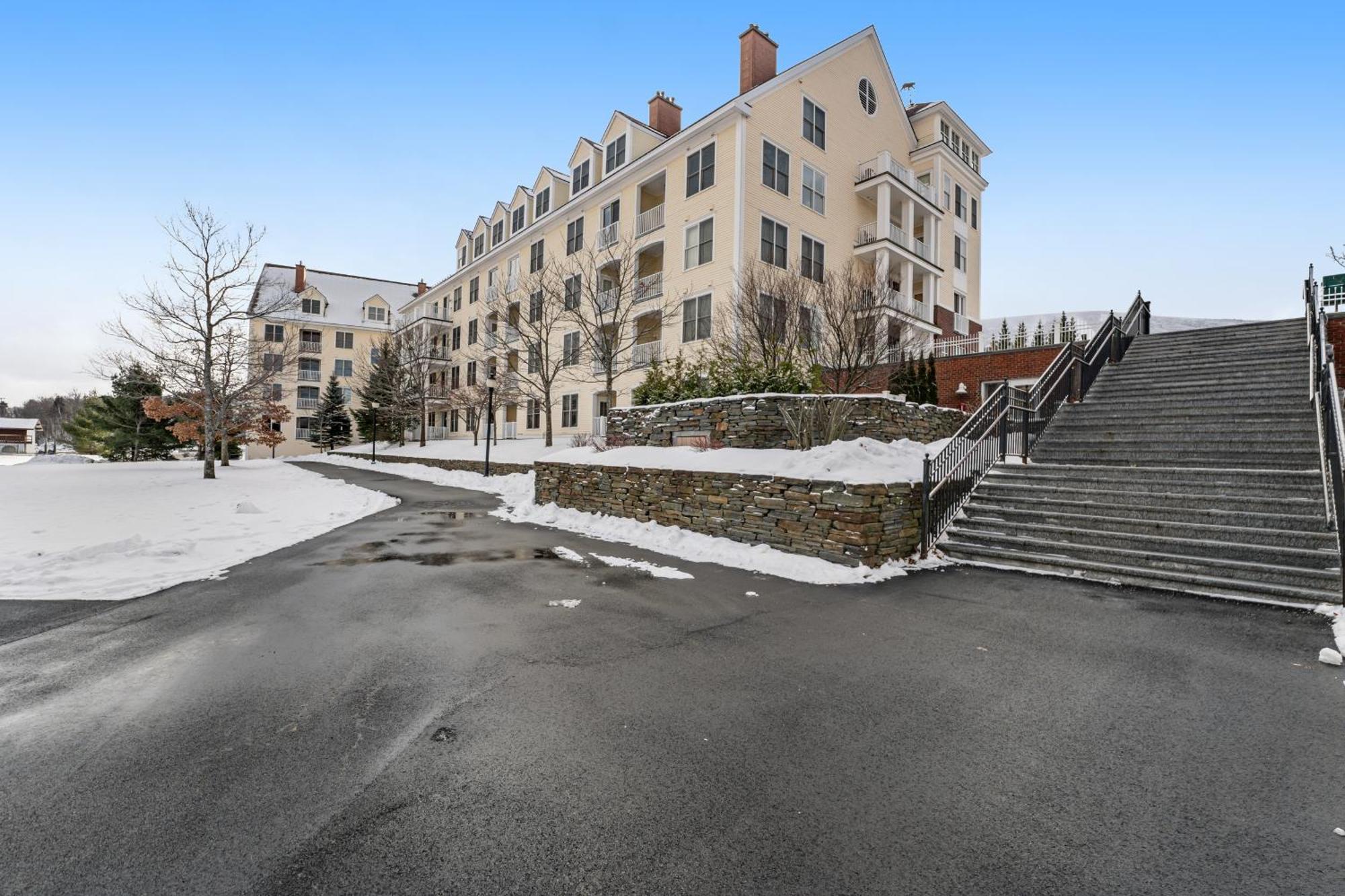 Long Trail House Condos Stratton Room photo